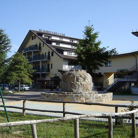 Hotel La Fattoria Camigliatello Silano Dış mekan fotoğraf